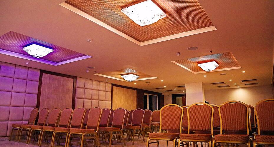 Hotel Grand Gayathri, Warangal 2